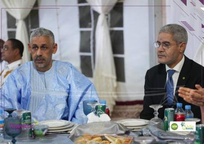 جوانب من حفل عشاء يتخلله نقاش، نظمته منسقية حملة مرشح موريتانيا لرئاسة البنك الإفريقي للتنمية، برئاسة وزير الاقتصاد والمالية سيد احمد ولد ابُّوه